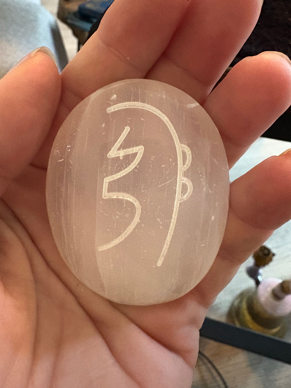 Sei He Ki Selenite Palmstone Cleansing, Clearing, Centering