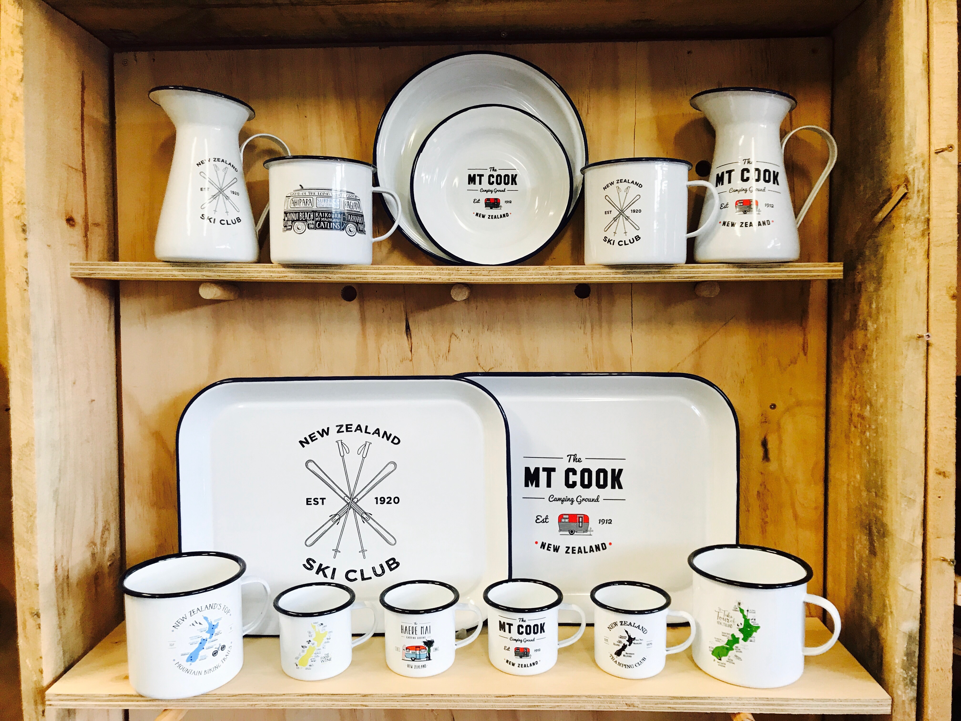 ENAMEL COLLECTION