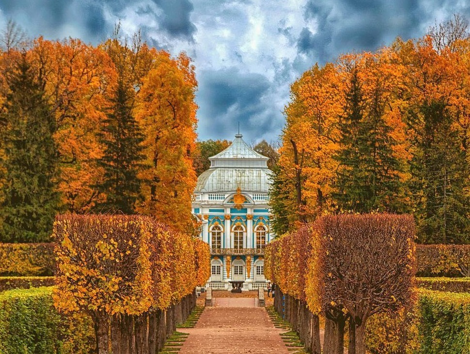 Осенний Петергоф Фото