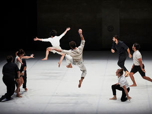 COMPAGNIE XY in Zusammenarbeit mit Rachid Ouramdane Möbius. Festspielhaus St. Pölten