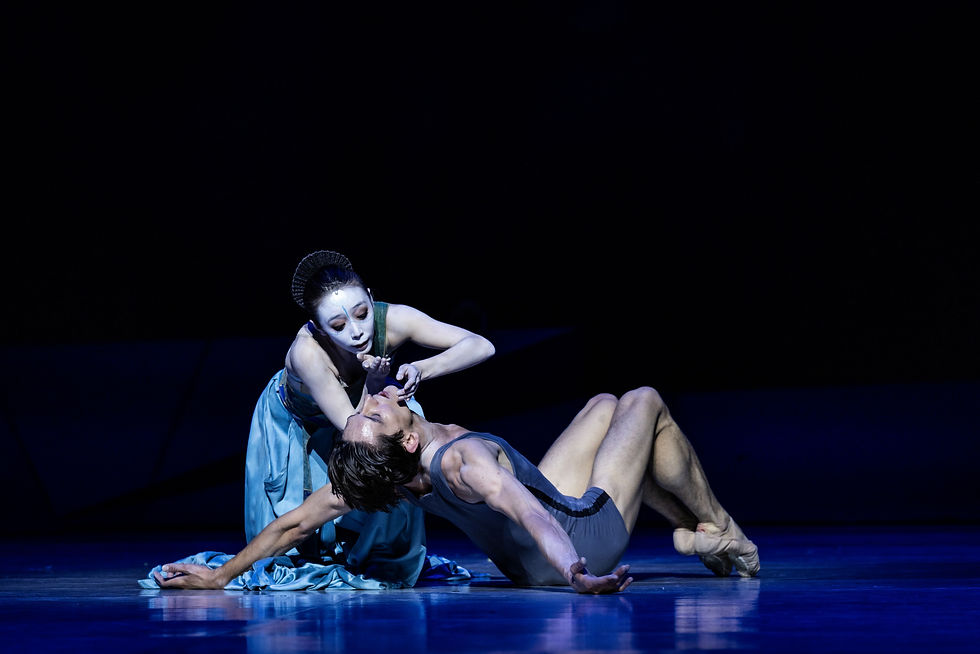 Xue Lin, die kleine Meerjungfrau und Matias Oberlin, Prinz © Kiran West