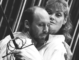 Review: Divine Sarah Demands Swashbuckling Hamlet: Smash Hit for Brigit, Driscoll