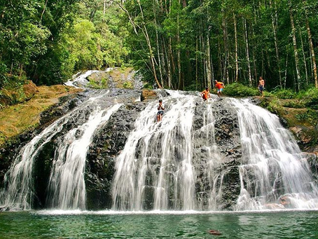 Air Terjun Resun Lingga: Pesona Alam di Tengah Hutan