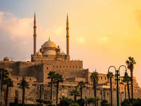Wisata Religi di Masjid & Kuil Bersejarah MESIR