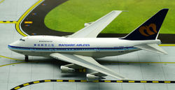 華信航空B747SP 1:200
