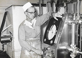 Cotteswold Dairy introduces pasturisation 1944