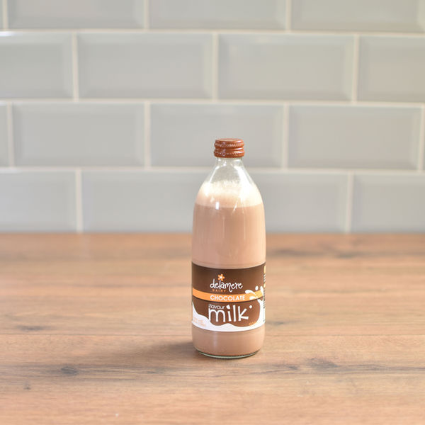 Delamere chocolate milk, 500ml glass bottle