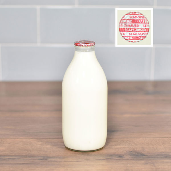 Cotteswold semi-skimmed milk, 1-pint glass bottle