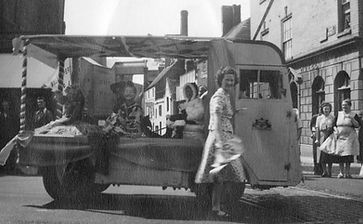 Cotteswold Dairy starts using electric milk floats 1947