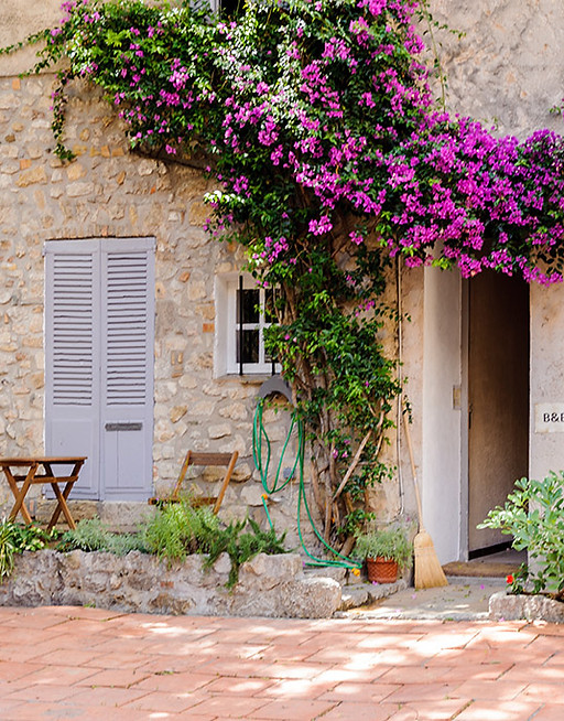 Charming house in the old town of Antibes – sell or rent simulation by Bonnaud Estates