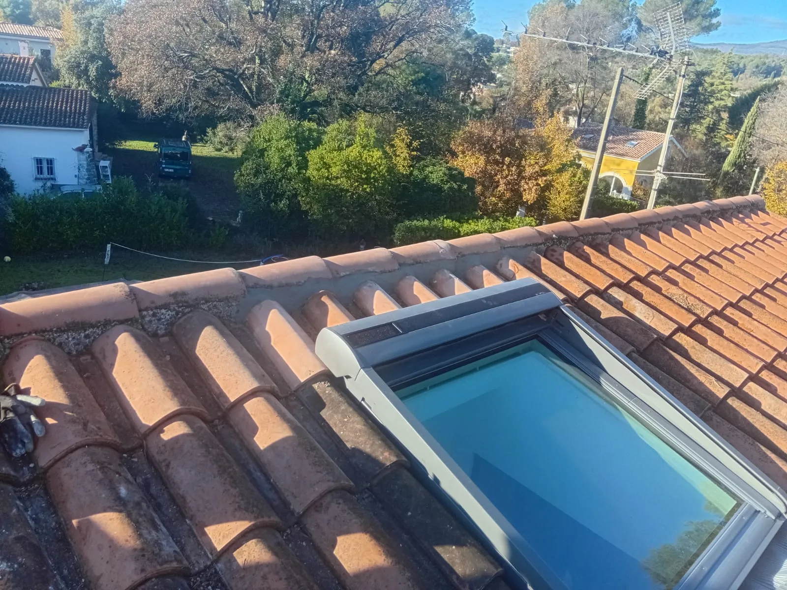 Nouvelle fenêtre de toit VELUX garantissant une meilleure luminosité