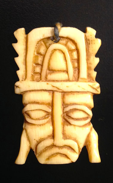 Pendentif en os