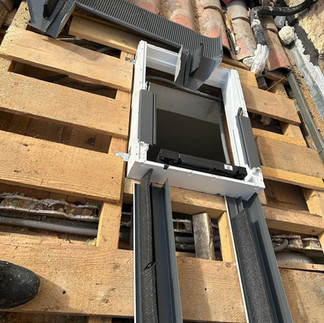 couvreur, entreprise de couverture, sft, fenetre de toit, velux, couvreur monaco, couvreur 06, couvreur var