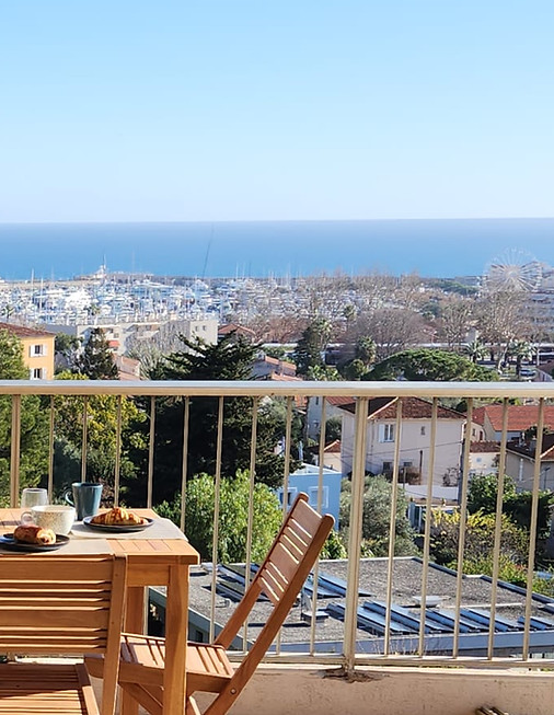 High-end interior of a property managed by Bonnaud Estates on the French Riviera