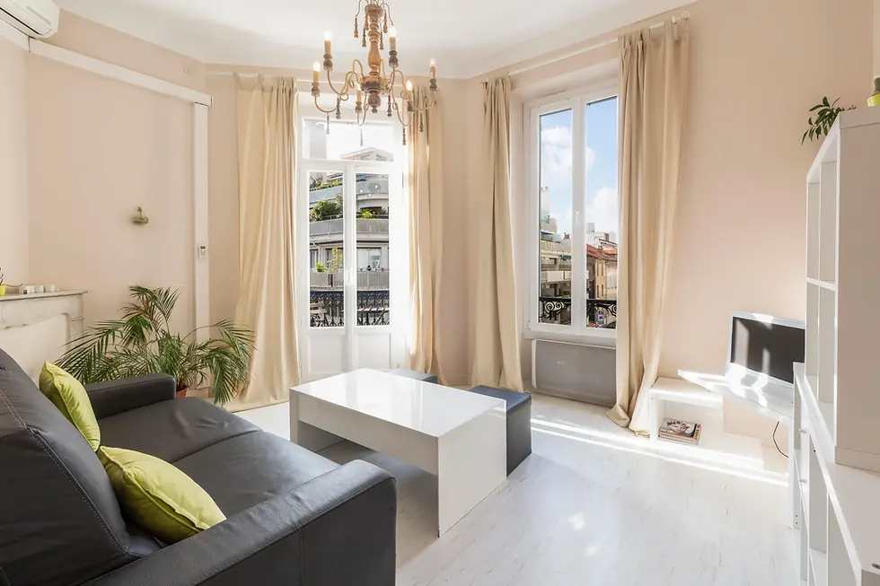 Logement haut de gamme sécurisé en gestion locative saisonnière à Cannes ou Antibes – Bonnaud Estates