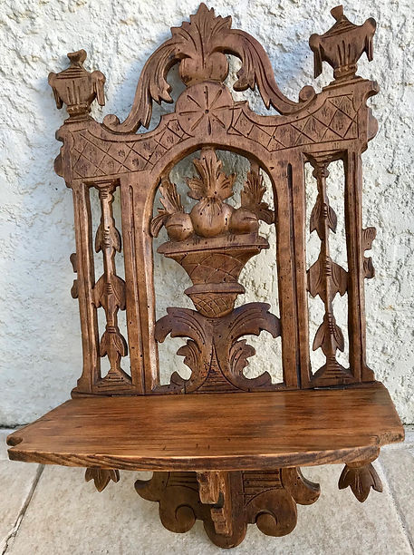 Etagère d'angle en bois sculpté Selette Napoléon III