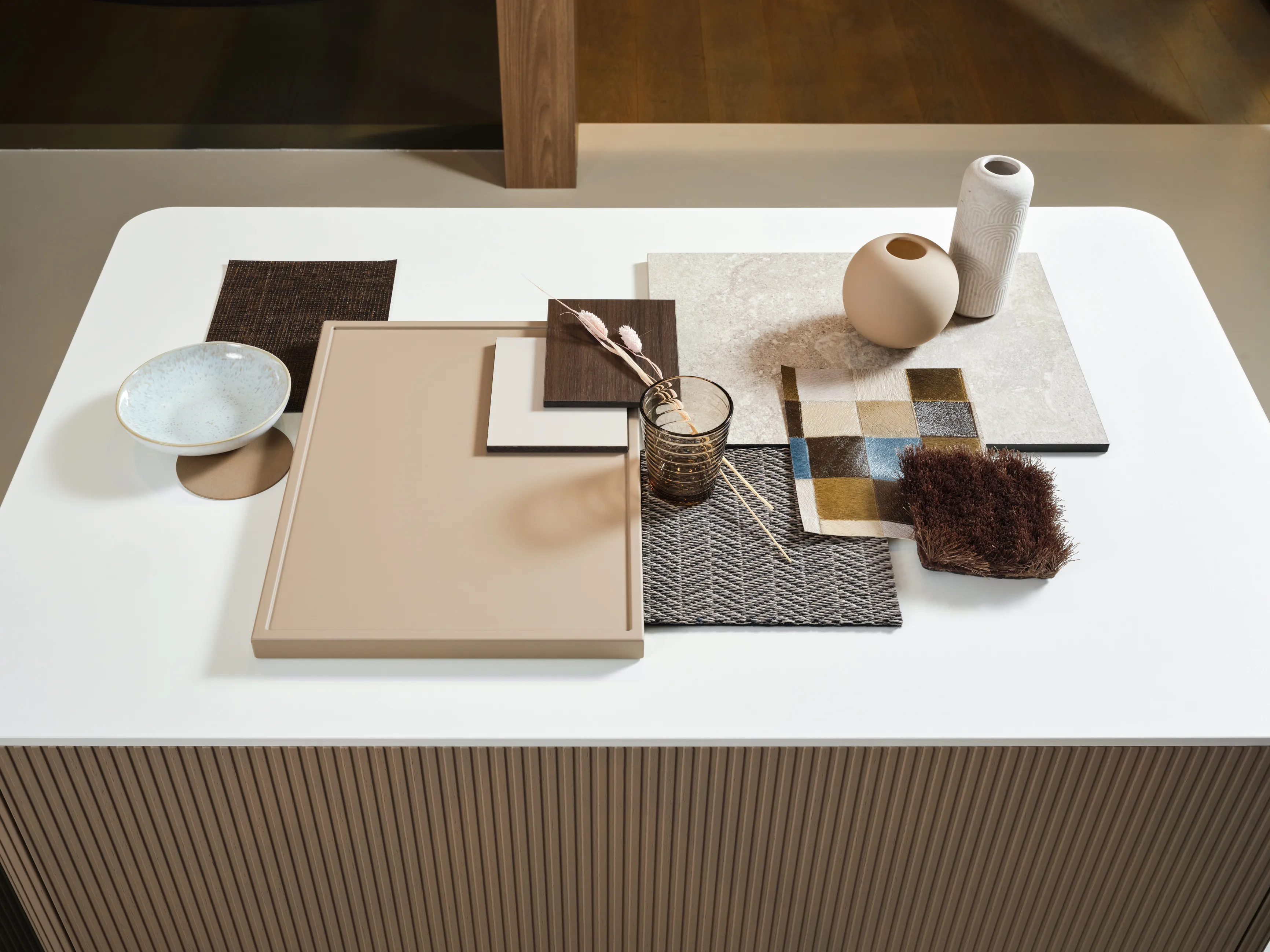 Cuisine LEICHT HYGGE brun chêne présentée par votre cuisiniste à Nice