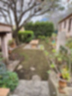 Jardin arboré avec terrasse en pierre entretenu par RSL Espace Vert dans les Alpes-Maritimes