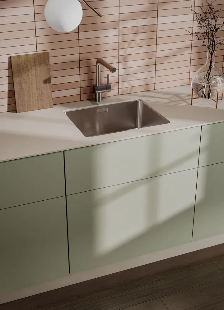 Cuisine LEICHT x HYGGE : design apaisant inspiré du hygge avec matières sensorielles et lignes épurées