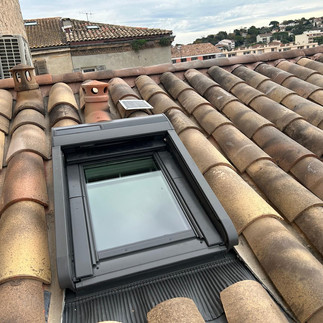 couvreur, entreprise de couverture, sft, fenetre de toit, velux, couvreur monaco, couvreur 06, couvreur var