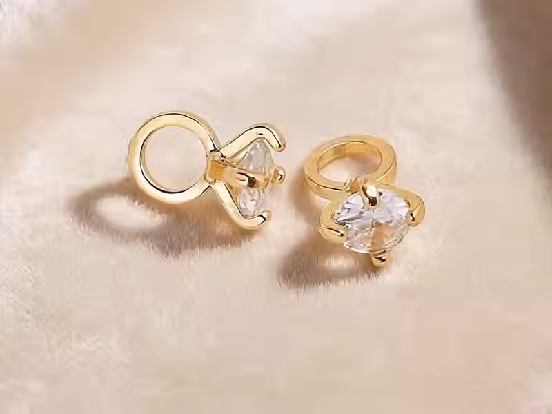 Mini Wedding Ring 3D Golden Alloy Ring Jewelry Luxury Ring 9x12mm