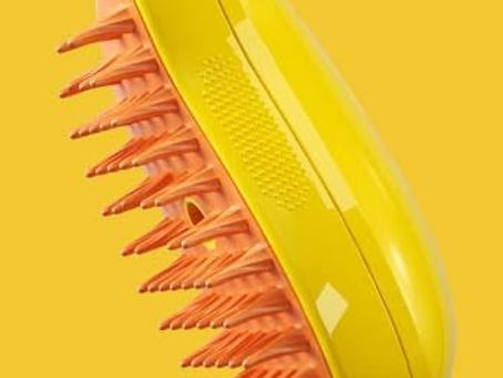 Pet Steam Brush 3-in-1 – Cat & Dog Grooming Brush with Spray