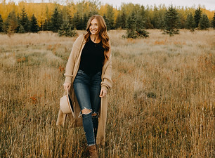 KatieFall2021 - Danika Rita Photography - Dawson Creek Photographer-7.jpg