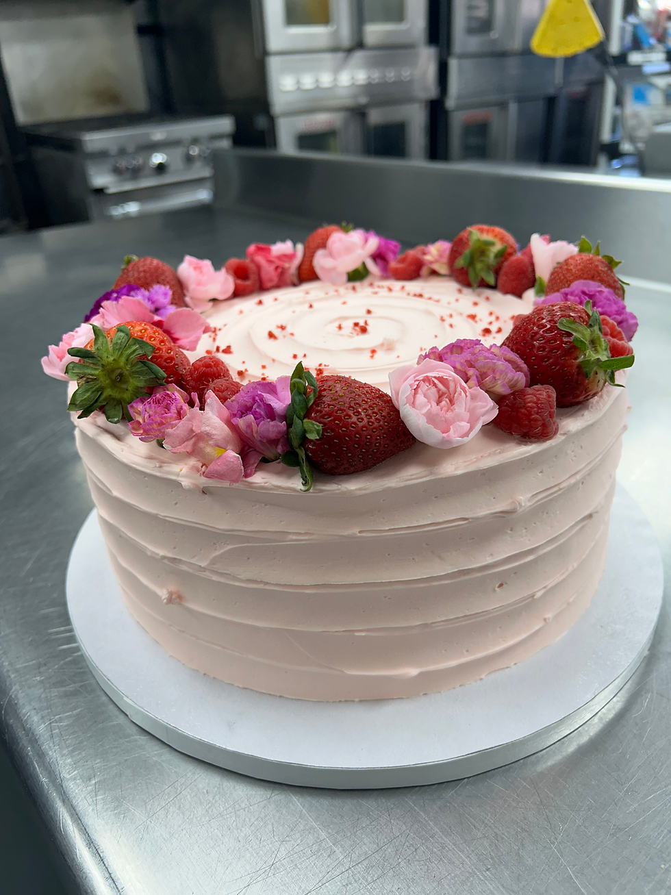 Thumbnail: Vegan Pink Queen Cake