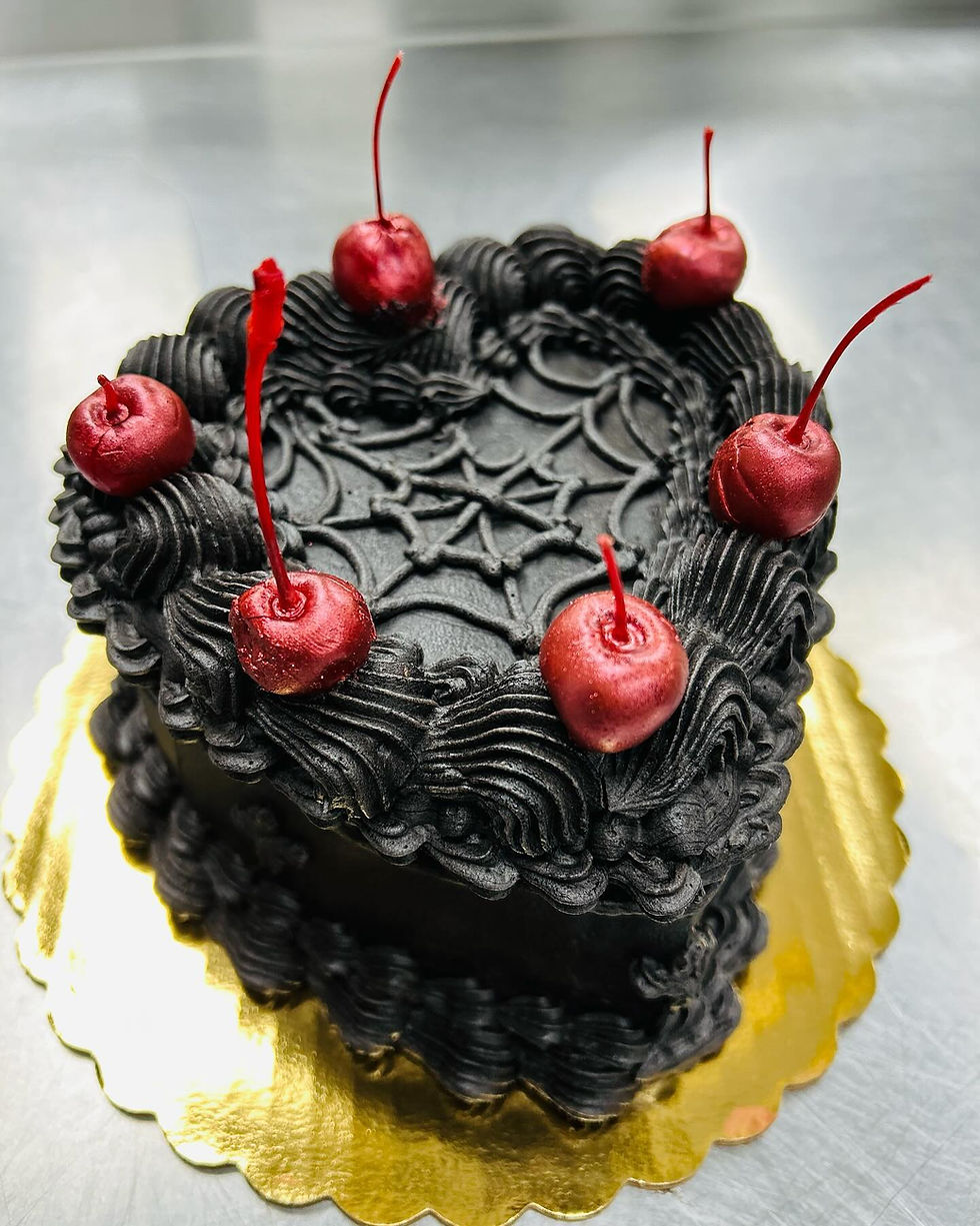 Thumbnail: Vegan Vintage Cake Heart Shape