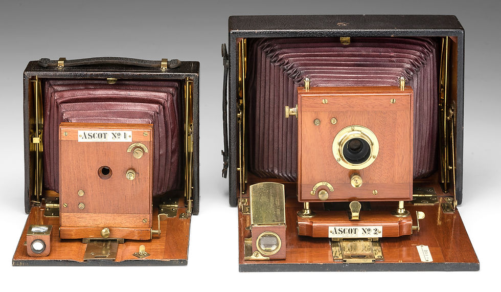 Comparison of Anthony 4 x 5" Ascot No.1 and 5 x 7" Ascot No.2 cameras.