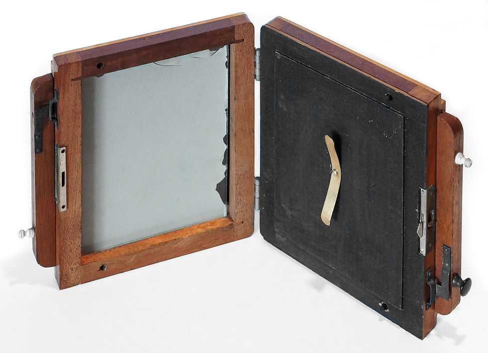 Book form plate holder that came with the Herzog American Gem No.2 camera.