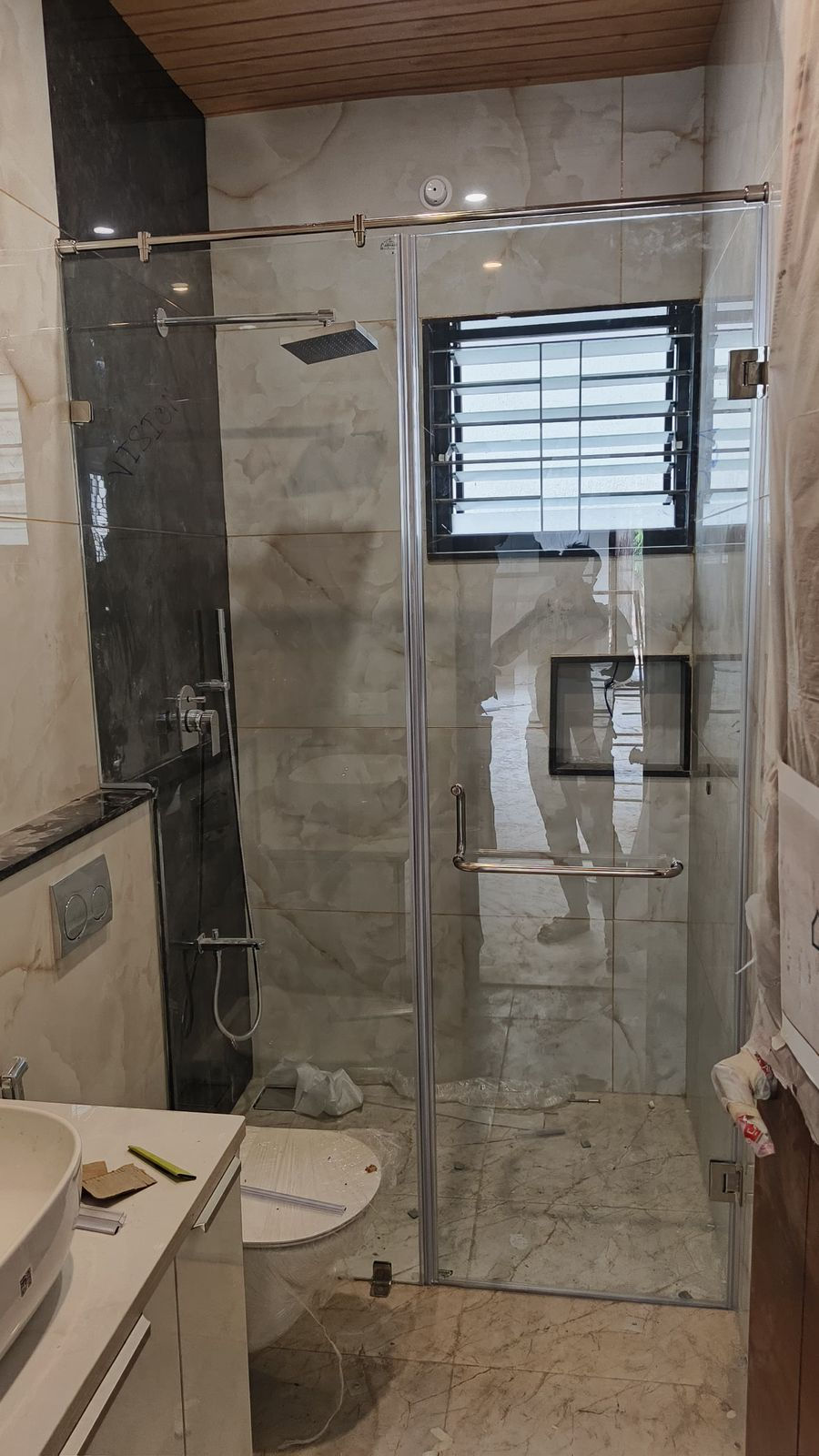 Shower cubicles manufacturer in bangalore