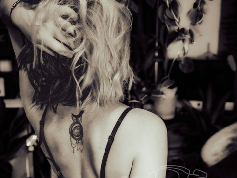 DSC09725-Edit copy.jpg B&W.jpg