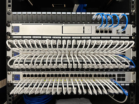 Cable Management Ubiquiti Network 1.jpg
