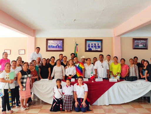 BUSCAN CERTEZA JURÍDICA PARA ESCUELAS DE ATZACAN