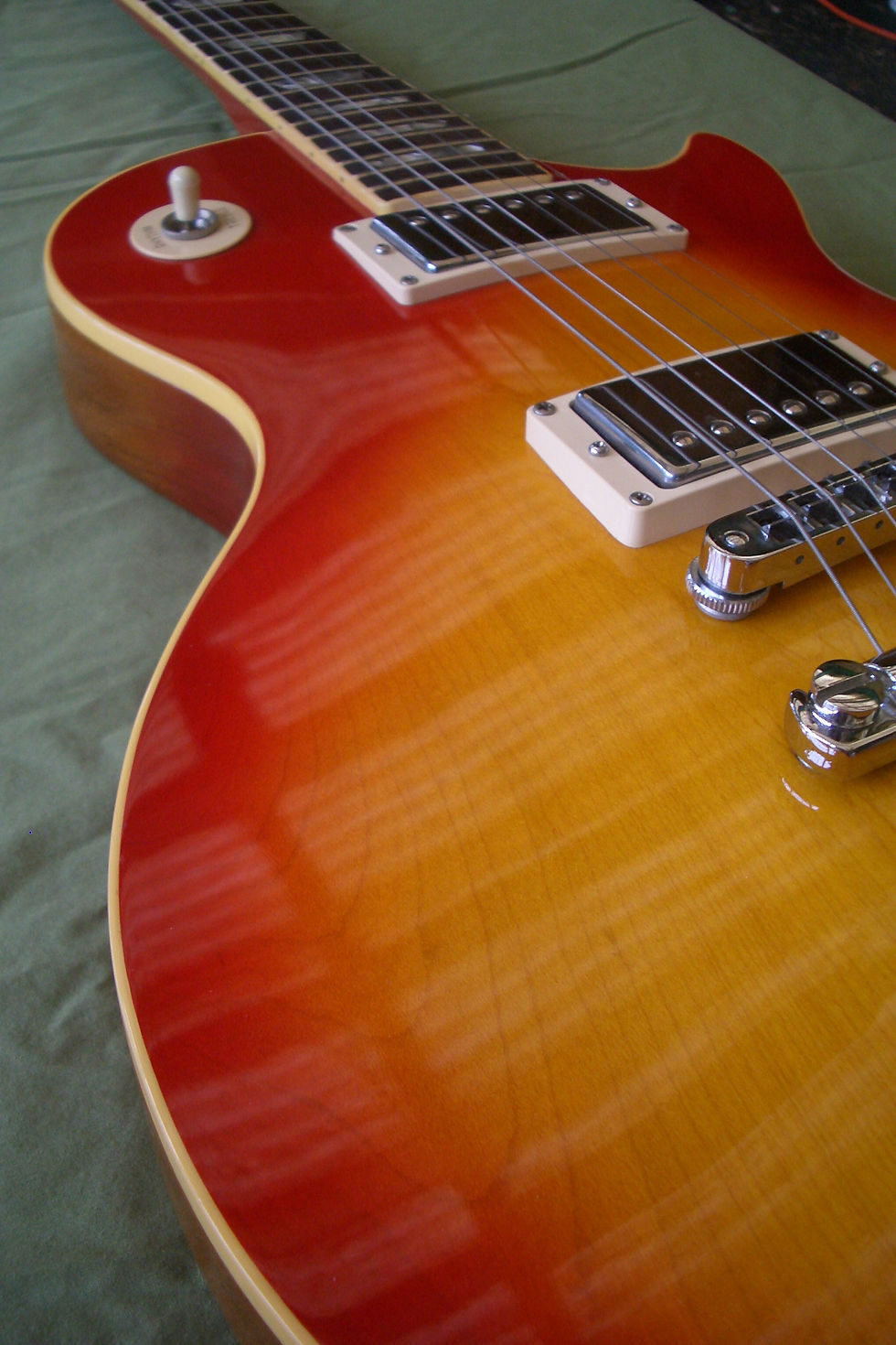 Thumbnail: 1978 Gibson Les Paul Standard CherryBurst