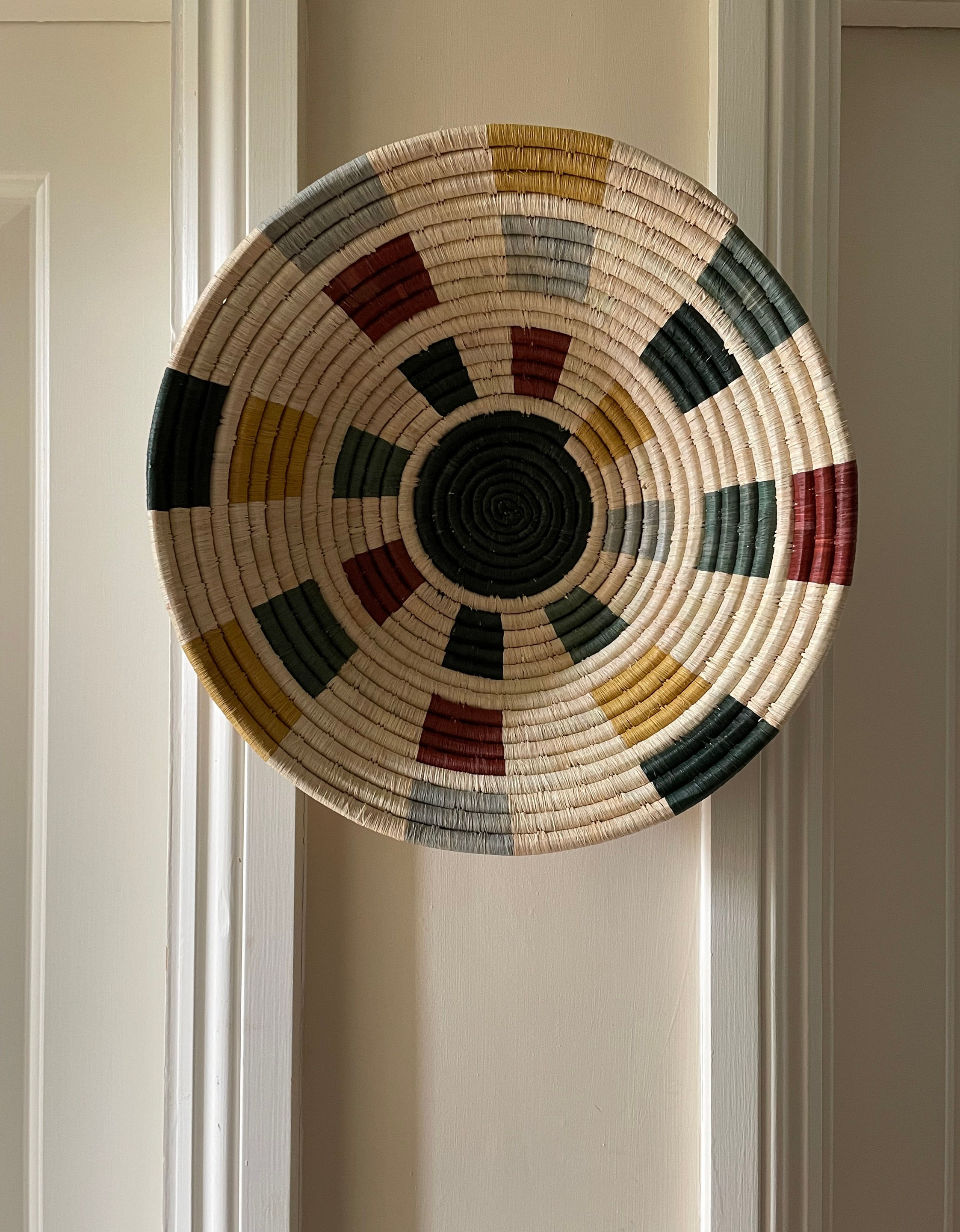 Nostalgia Handwoven Bowl "14 Delight