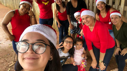 Ação de Natal do Clube de Cunhadas Flores Independência.
