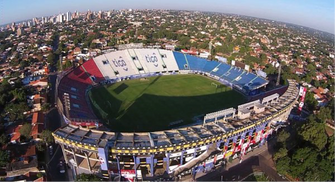 “Los Defensores del Chaco”: Futebol e guerra em Assunção