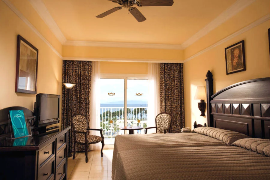 Riu Costa Rica Room.webp