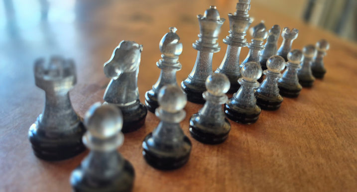Resin Chess set, Grey to Gold