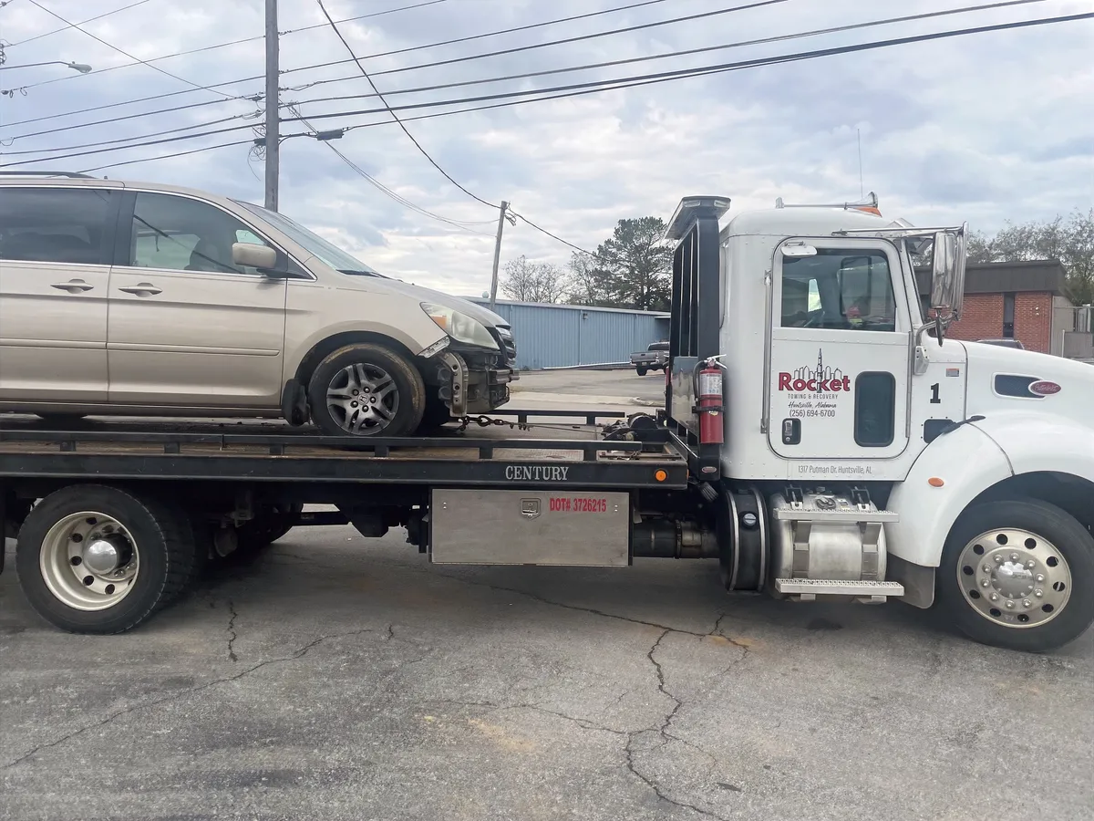 Rocket Towing And Recovery