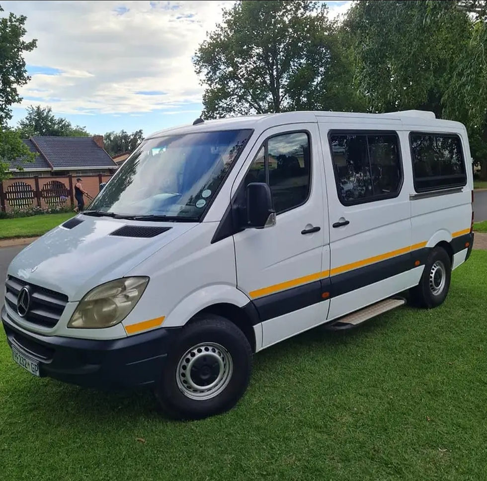 Thumbnail: 2009 Mercedes-Benz Sprinter 315 CDI 16 Seater 