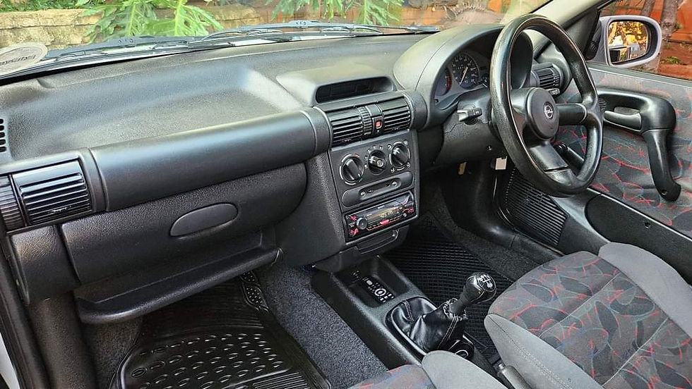 Thumbnail: 2002 Opel Corsa 1.6 Sport 