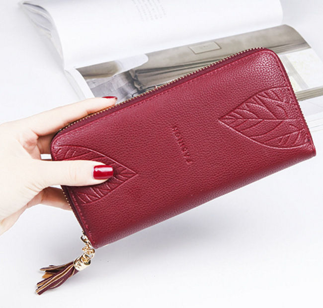 **Luxe Multi Wallet – Elegant and Multifunctional Long Women's Leather Wallet**