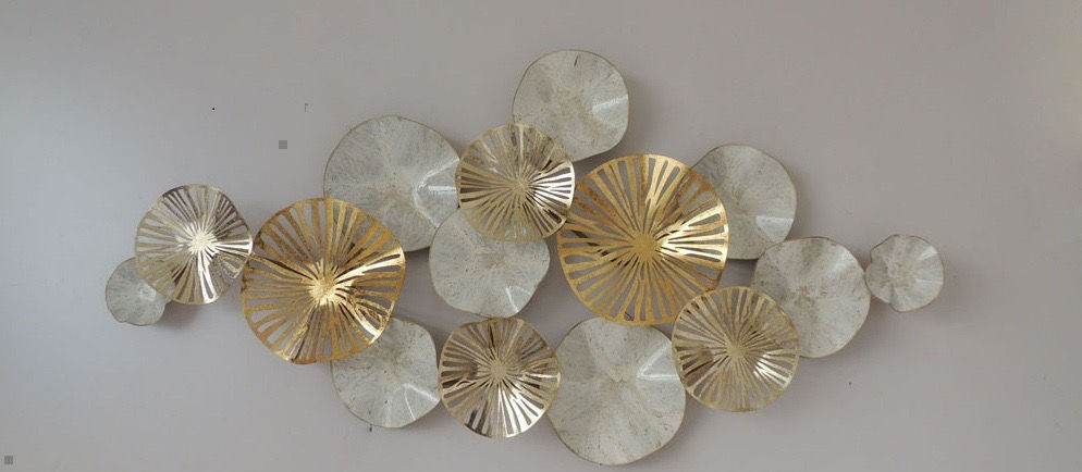 Ivory-Gold Wall Craft