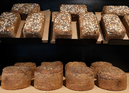 Vitue+Bakery+-+Case+W+Bread+-Insta_edited.jpg