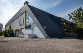 Complexe sportif Victor Hugo à Pont-de-Claix.jpg