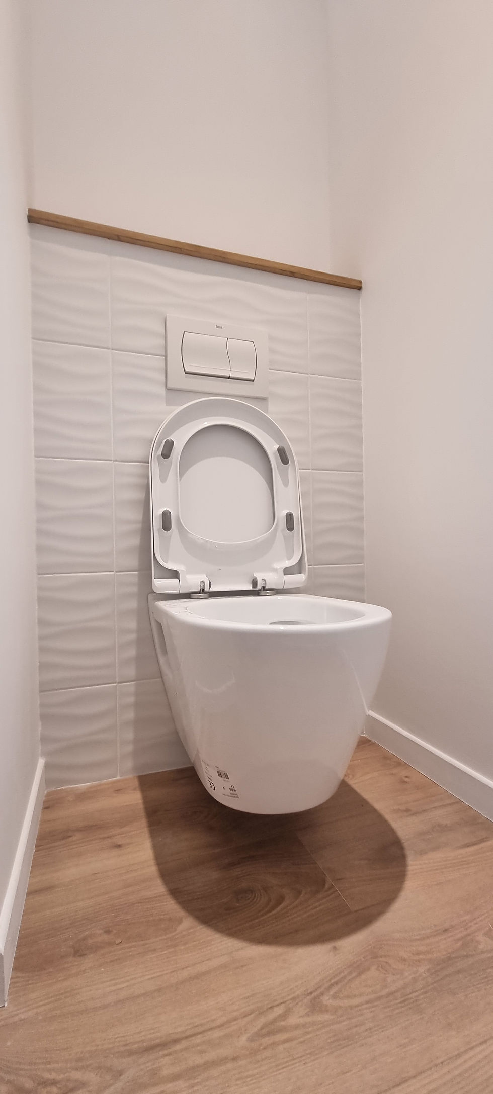 CL Mauguio WC suspendus posés