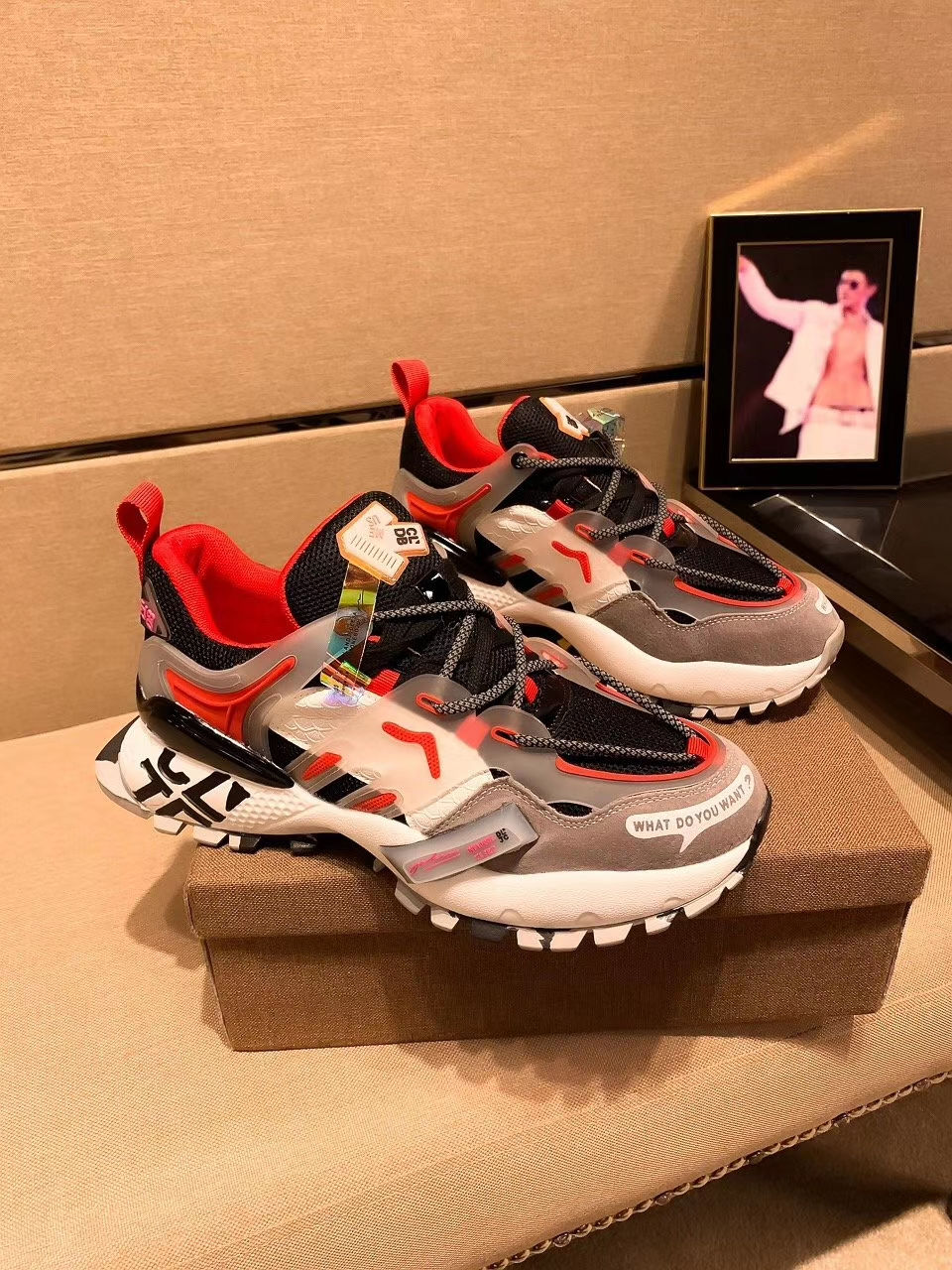 Thumbnail: Men's shoes high-end bran